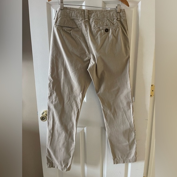 American Eagle Khaki Pants - Picture 2 of 5